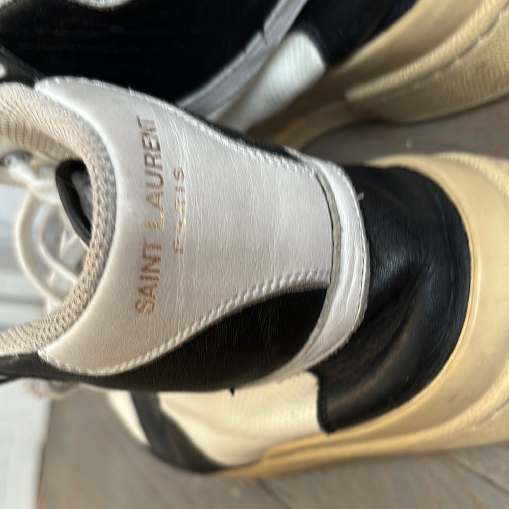 SAINT LAURENT Black and White High-Top Sneakers - Picture 5 of 8
